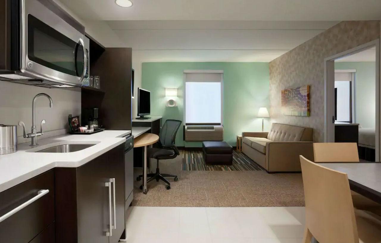 Home2 Suites By Hilton Philadelphia Convention Center Exterior photo