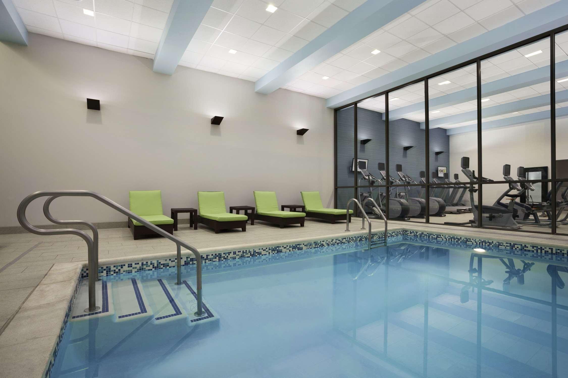 Home2 Suites By Hilton Philadelphia Convention Center Exterior photo