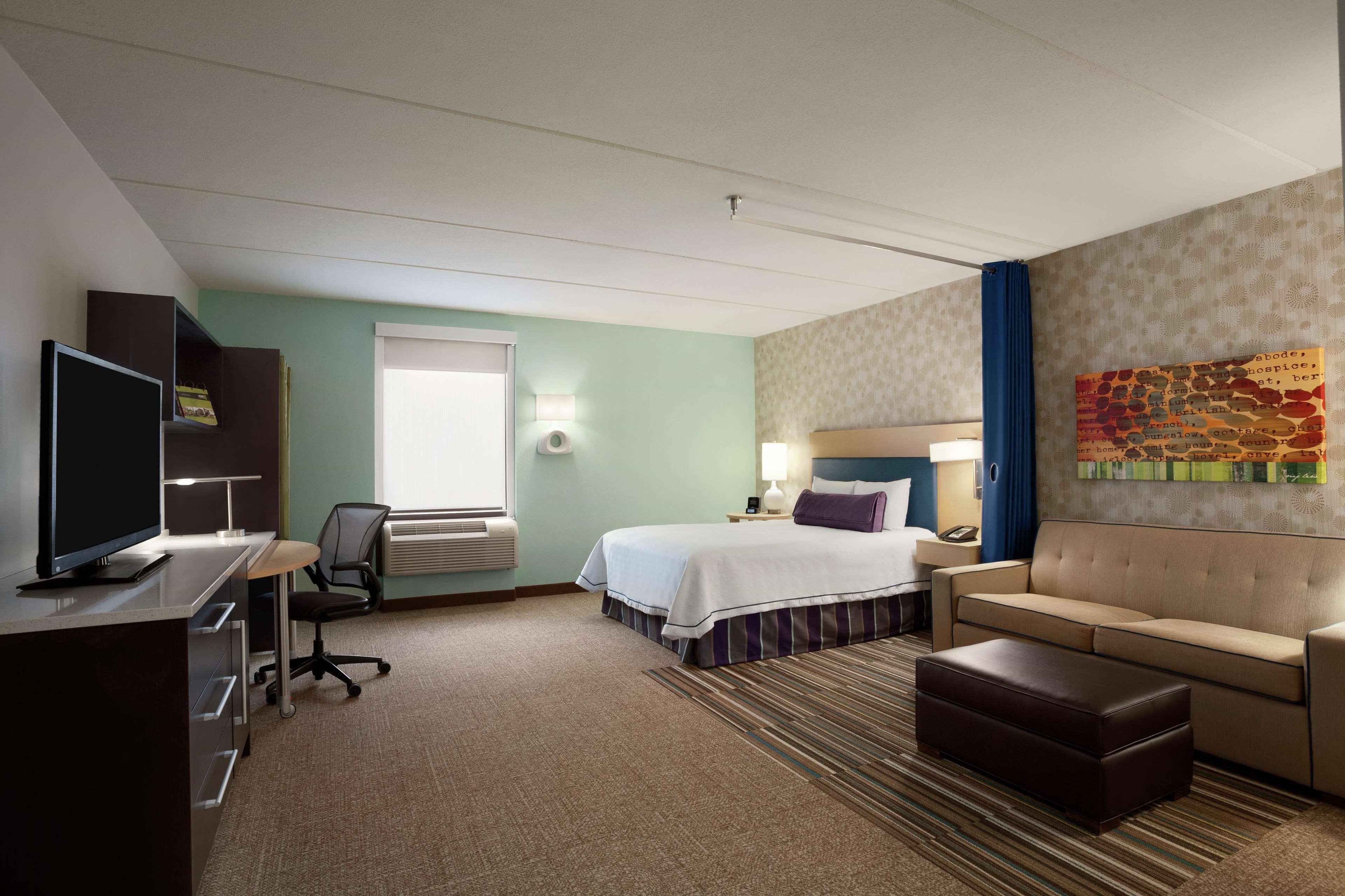 Home2 Suites By Hilton Philadelphia Convention Center Exterior photo