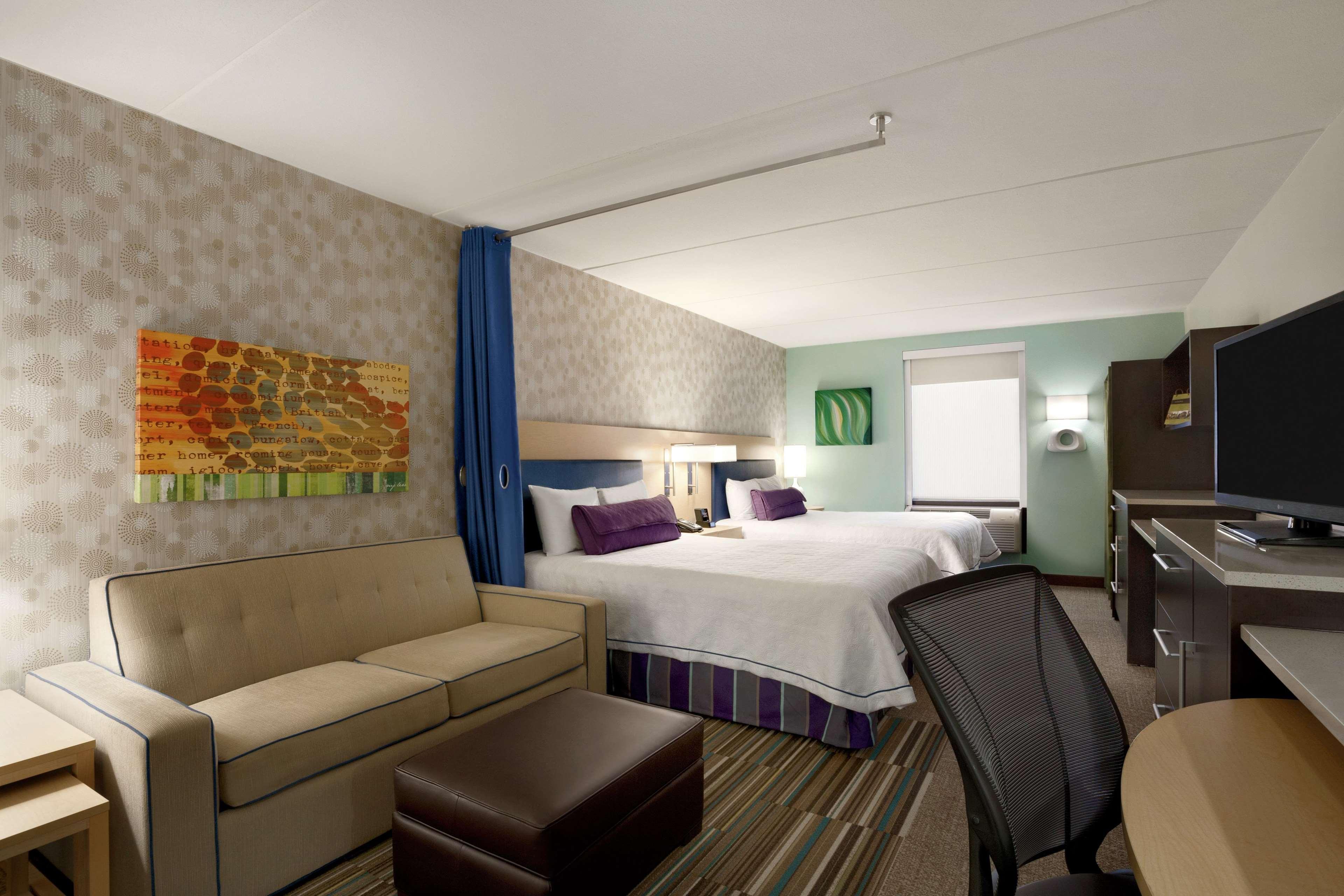 Home2 Suites By Hilton Philadelphia Convention Center Exterior photo