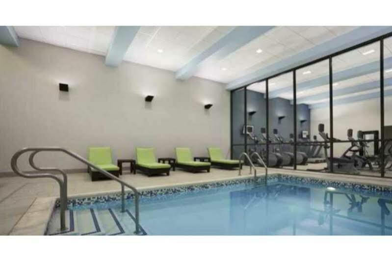 Home2 Suites By Hilton Philadelphia Convention Center Exterior photo
